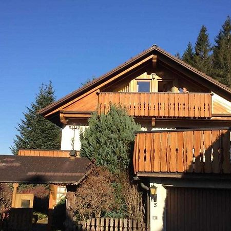 Haus Waldeck Apartamento Furtwangen Exterior foto