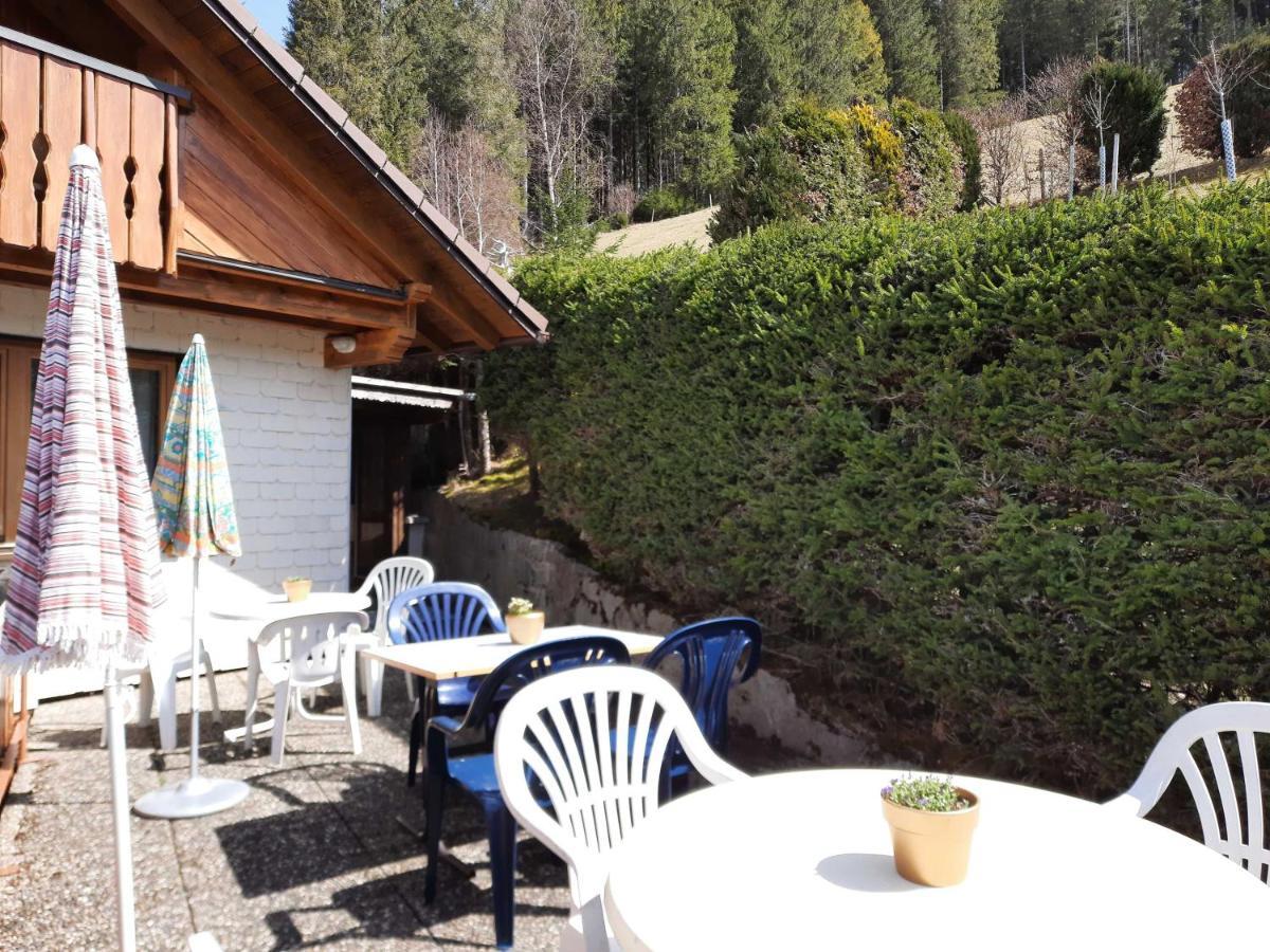 Haus Waldeck Apartamento Furtwangen Exterior foto